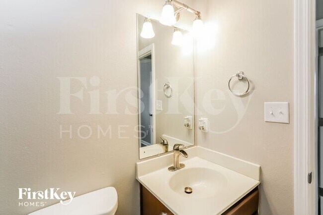 Building Photo - 10234 Orchard Grass Ct