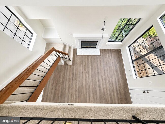 Building Photo - 6001 Mersey Oaks Way