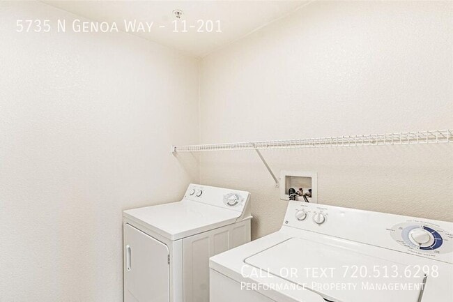 Building Photo - 5735 N Genoa Way