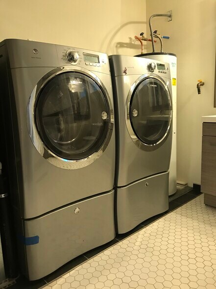 LARGE GAS WASHER AND DRYER - 3412 177th Pl SW