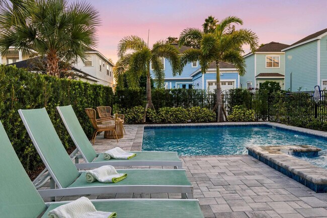 Building Photo - 7458 Gathering Dr