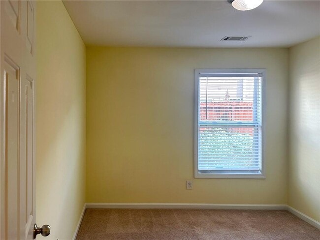 Building Photo - 2091 Executive Dr N