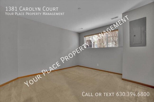 Building Photo - 1381 Carolyn Ct