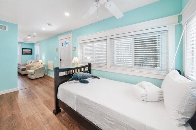 Building Photo - 505 Anemone St