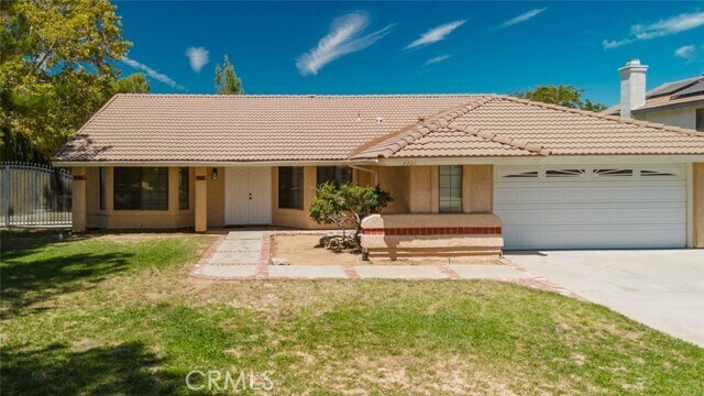 Building Photo - 4831 Cocina Ln