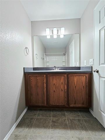 Building Photo - 10736 Traymore Dr