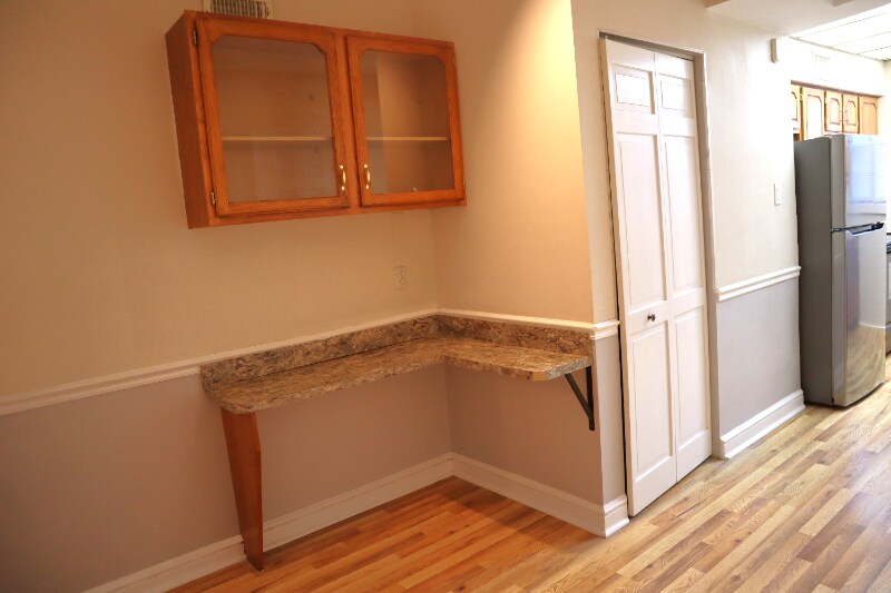 Building Photo - 7545 Wellington Way