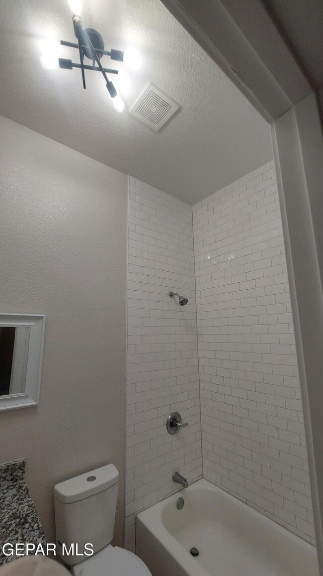 Building Photo - 2414 San Diego Ave