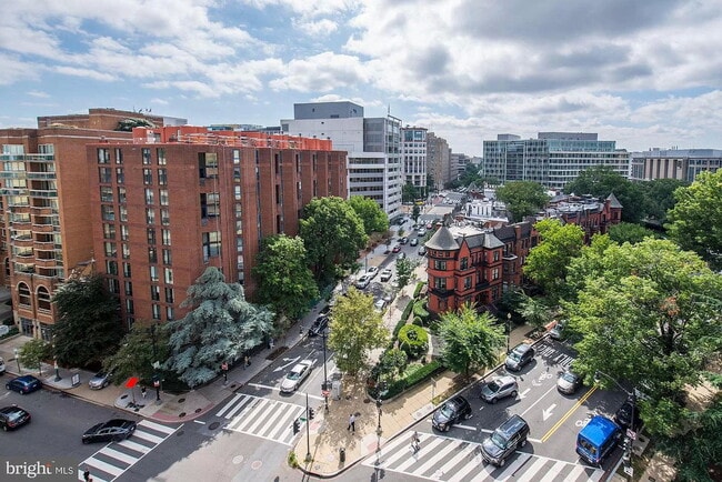 Building Photo - 2201 L St NW