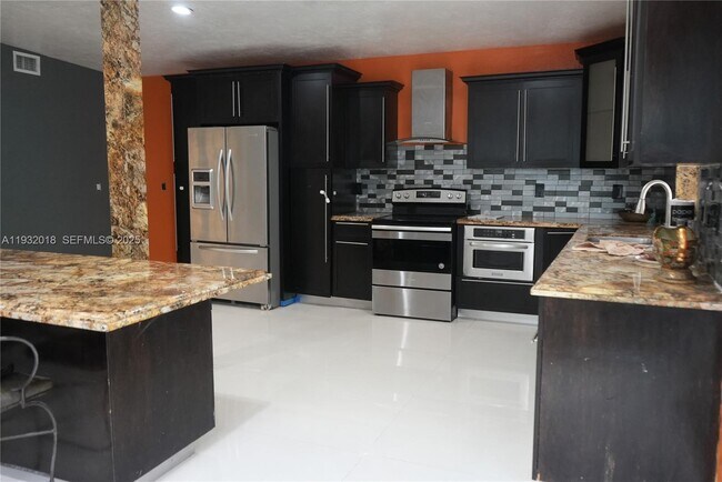 Building Photo - 3285 NW 97th St