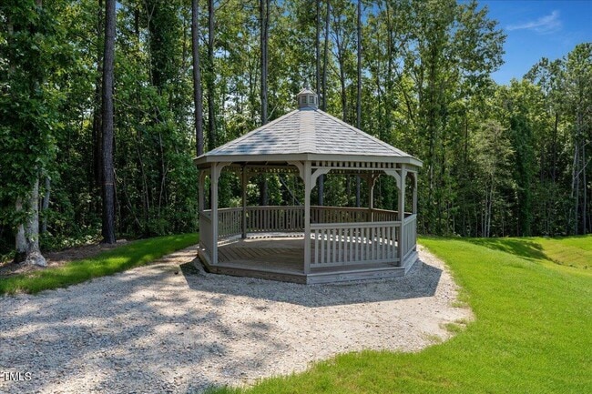 Building Photo - 937 Avonmore Dr