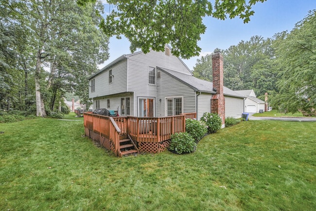 Building Photo - 18420 Shady View Ln