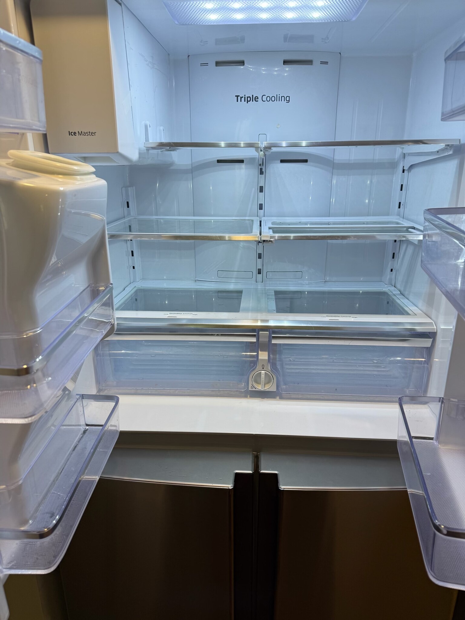 New refrigerator - 250 President St