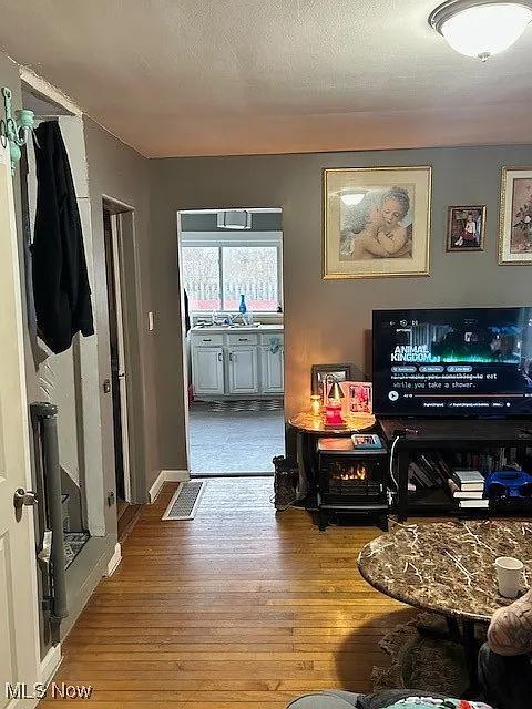 Building Photo - 300 West St