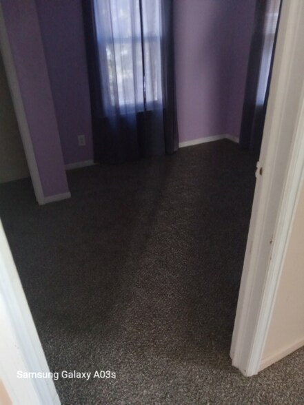 Building Photo - 2435 Woodford St