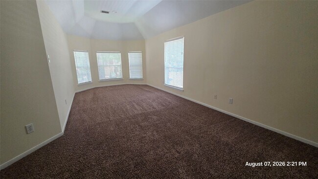 Building Photo - 15335 Garett Green Cir