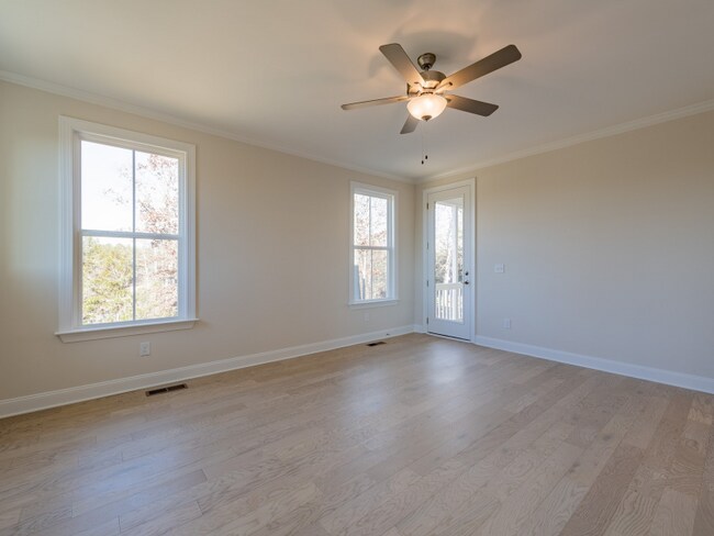Building Photo - 115 Lookout Ridge