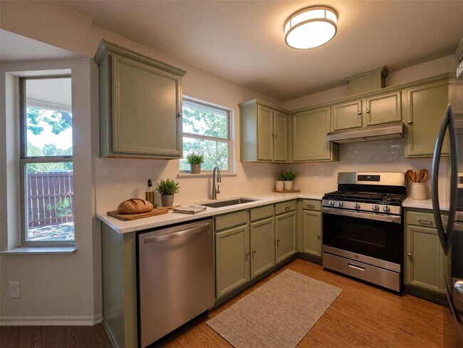 Building Photo - 11602 Maybach Dr
