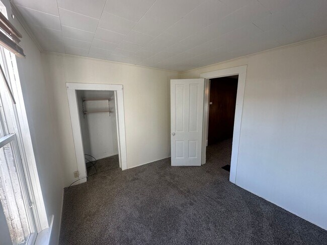 Building Photo - sce418