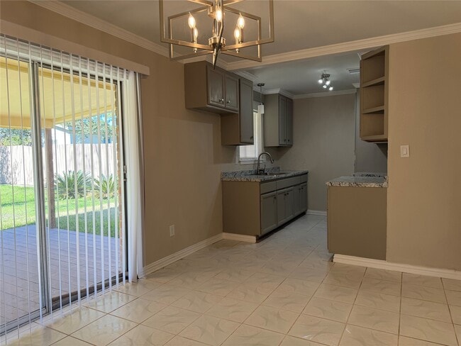 Building Photo - 9227 Vanwood St