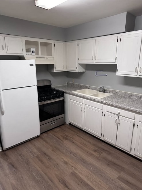 Building Photo - 11155 56th Ave