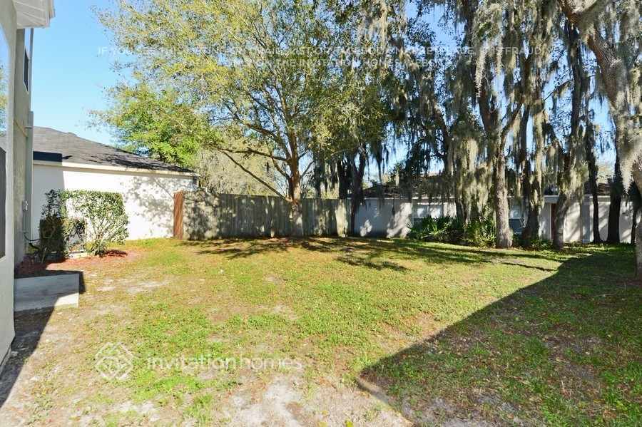 Building Photo - 18220 Birdwater Dr