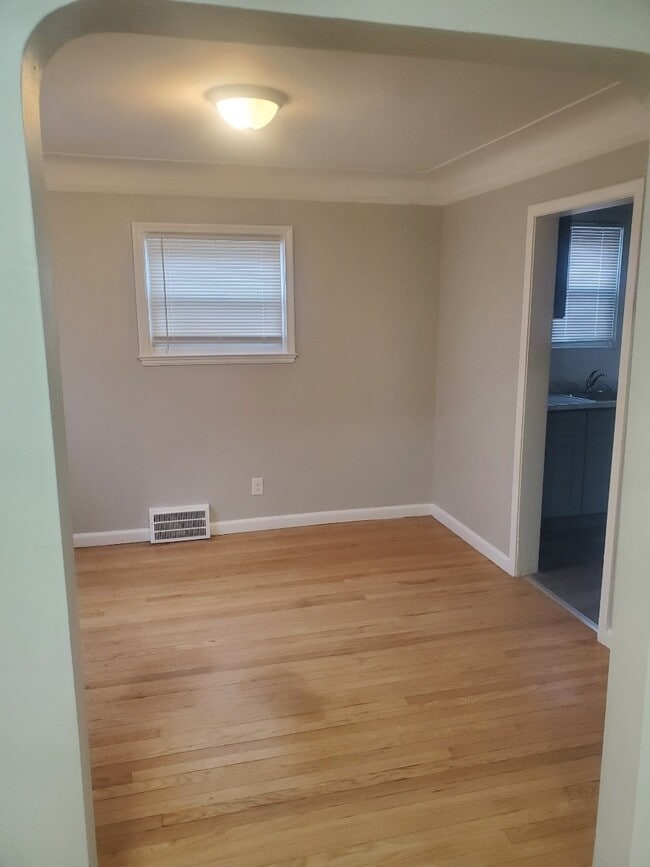 Building Photo - 20509 McCormick St