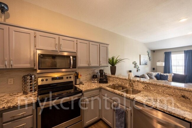 Building Photo - 1201 N Mart-way Dr