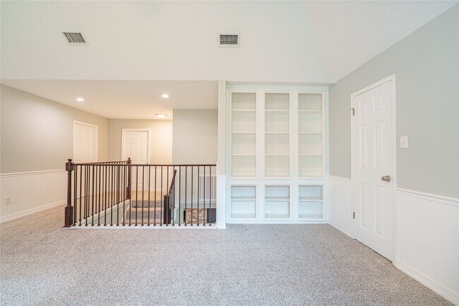 Building Photo - 13018 Wincrest Ct