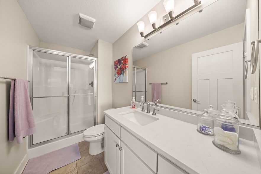 Building Photo - 492 Bluestem Cir