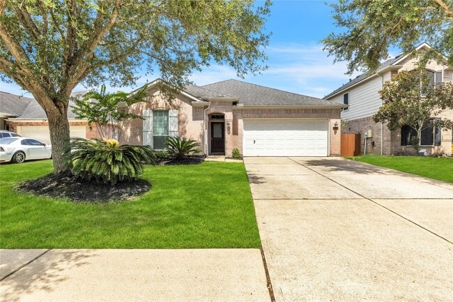 Building Photo - 415 Abbey Ln