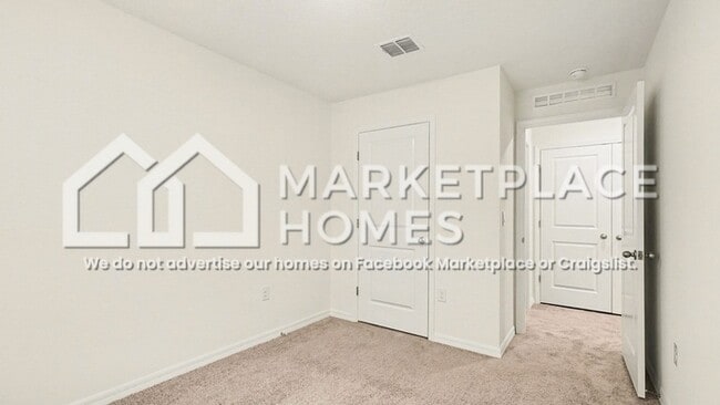 Building Photo - 6648 SW 81st Lp