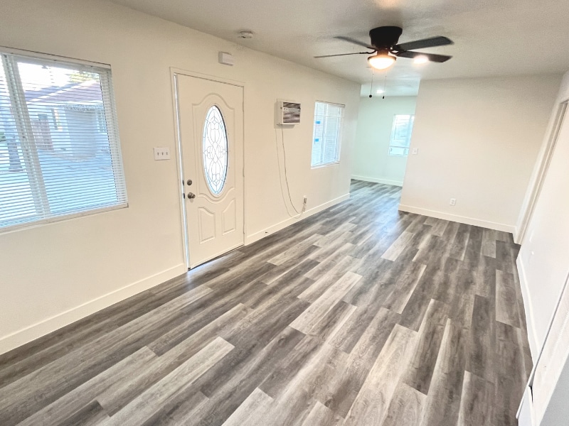 Building Photo - 1610 N H St