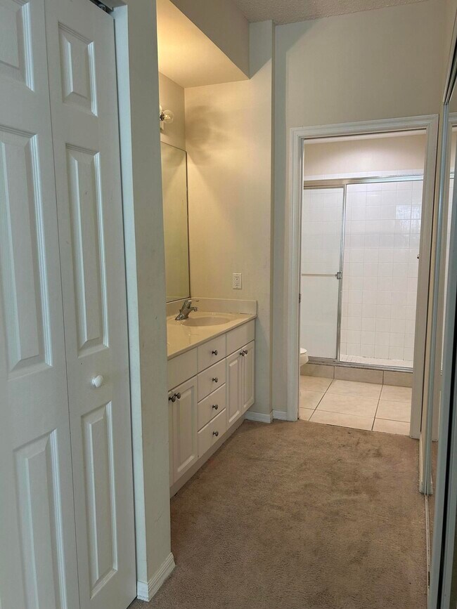 Building Photo - 26 Royal Palm Way