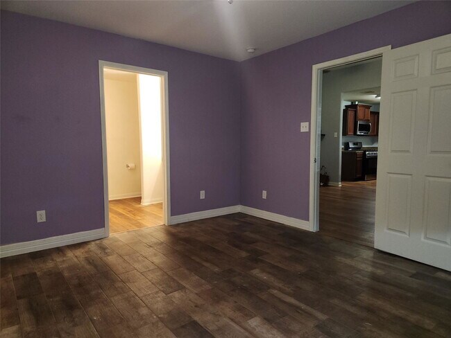 Building Photo - 303 Pine Mist Ln