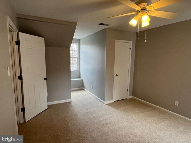 Building Photo - 14223 Brenham Dr