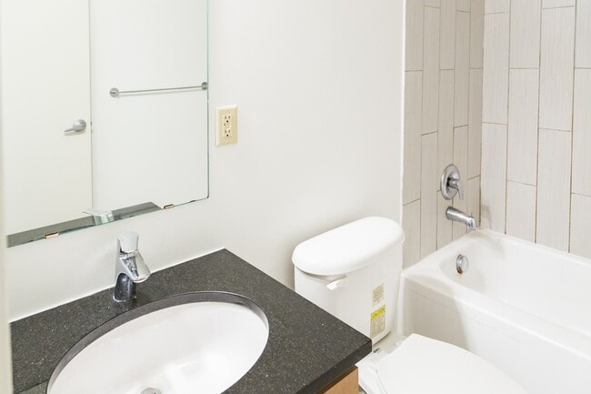 Interior Photo - Ricardo