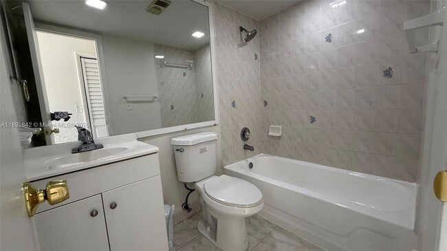 Building Photo - 20118 SW 123rd Dr