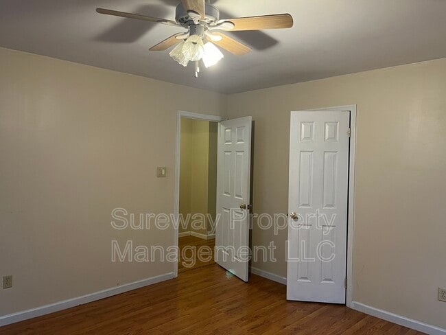 Building Photo - 534 Pardee Blvd