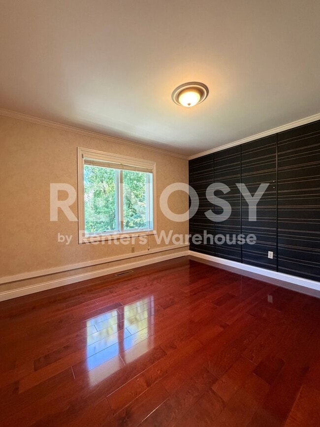 Building Photo - Available August 3rd 3 Bedroom 2.5 Bath Single Family Home in Prior Lake