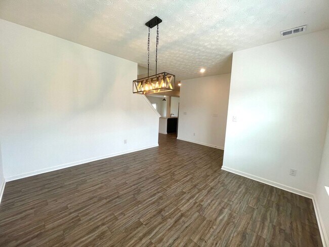 Building Photo - Gorgeous New Construction Home!
