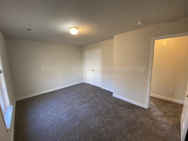 Building Photo - 4106 Parapet Ct