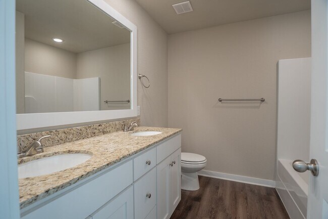 Building Photo - 3 Bedroom 2 Bathroom Home in  Farmington, AR!!!