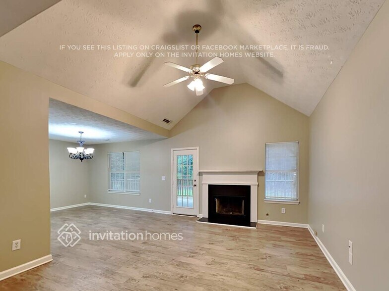 Building Photo - 128 Stanfield Ct