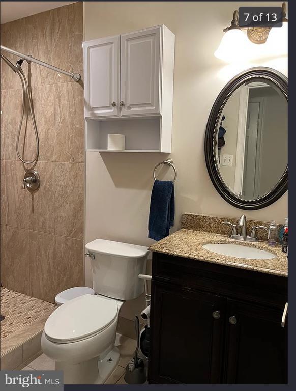 Building Photo - 21082 Gladstone Dr