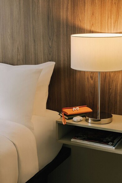 Building Photo - 5928 Precision Dr