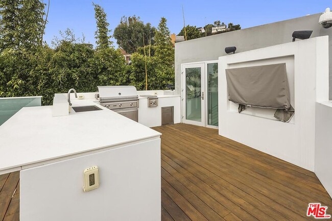 Building Photo - 1377 Miller Pl