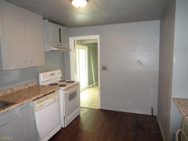 Building Photo - 803 Grosso Ave