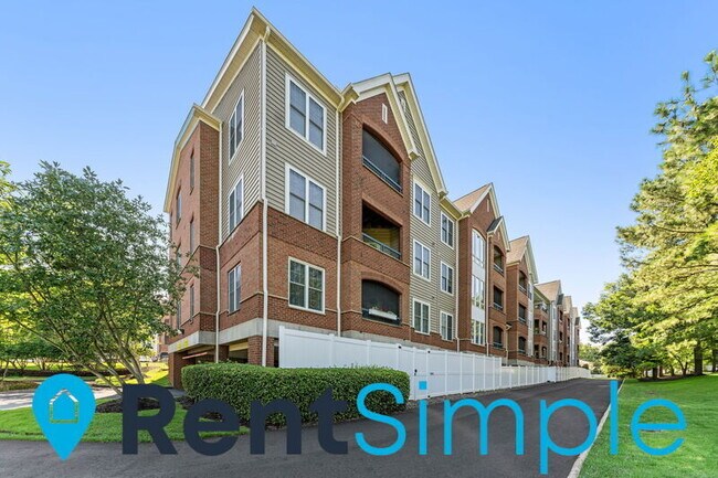 Building Photo - 13890 Chelmsford Dr