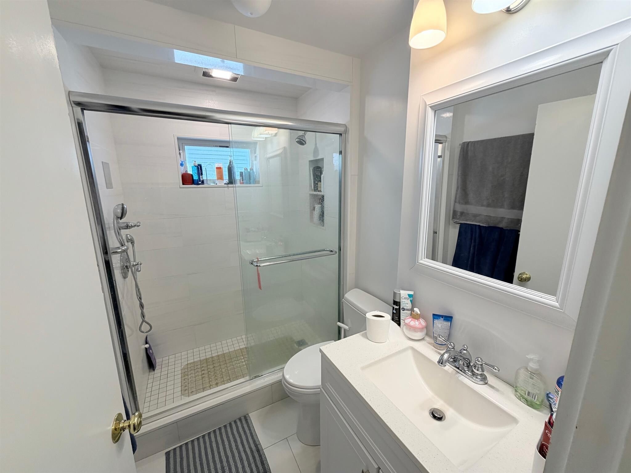 Building Photo - 34 Leonard St